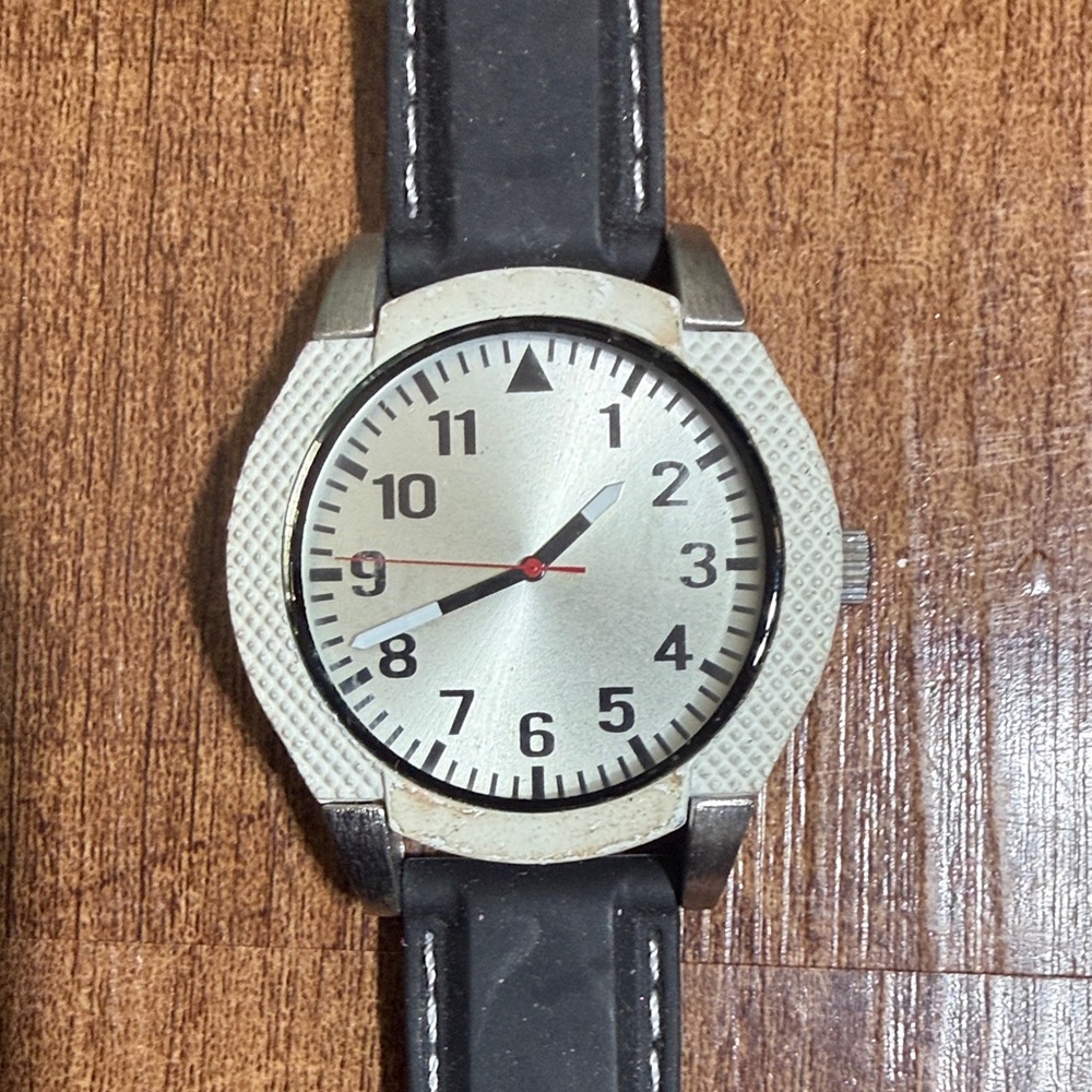 Nixon Silver Dial Black Strap Men's Watch